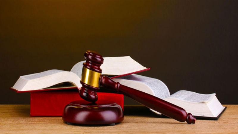 Why hire business litigation lawyers?